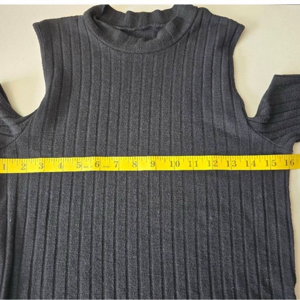 American Eagle Outfitters Top Sz L Black